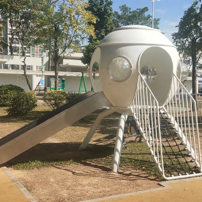 不锈钢异形造型滑梯儿童游乐设备