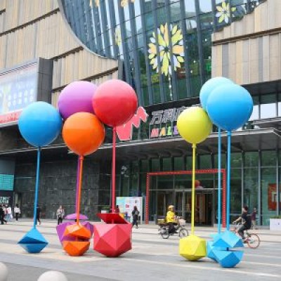 户外商场步行街玻璃钢不锈钢大型气球雕塑摆件售楼处园林景观装饰