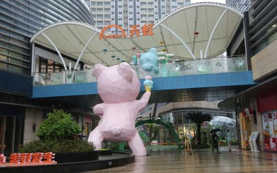 深圳平湖天虹商业美陈装饰,美的享受!