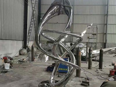 不锈钢金属钢管雕塑异形摆件定制案例