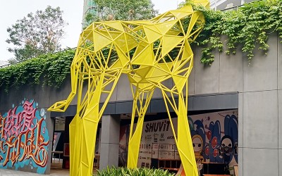 不锈钢雕塑在城市中有什么艺术价值?