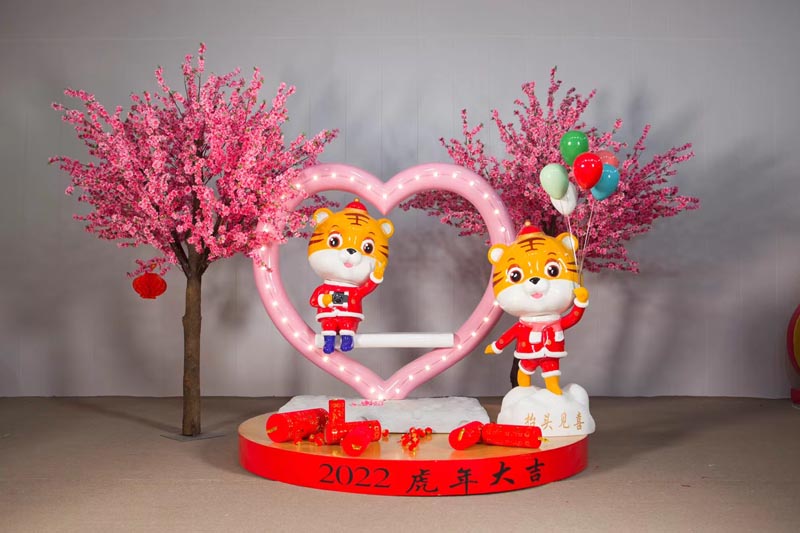 2022年虎年商业美陈玻璃钢雕塑DP点 2022年虎年商业美陈玻璃钢雕塑DP点