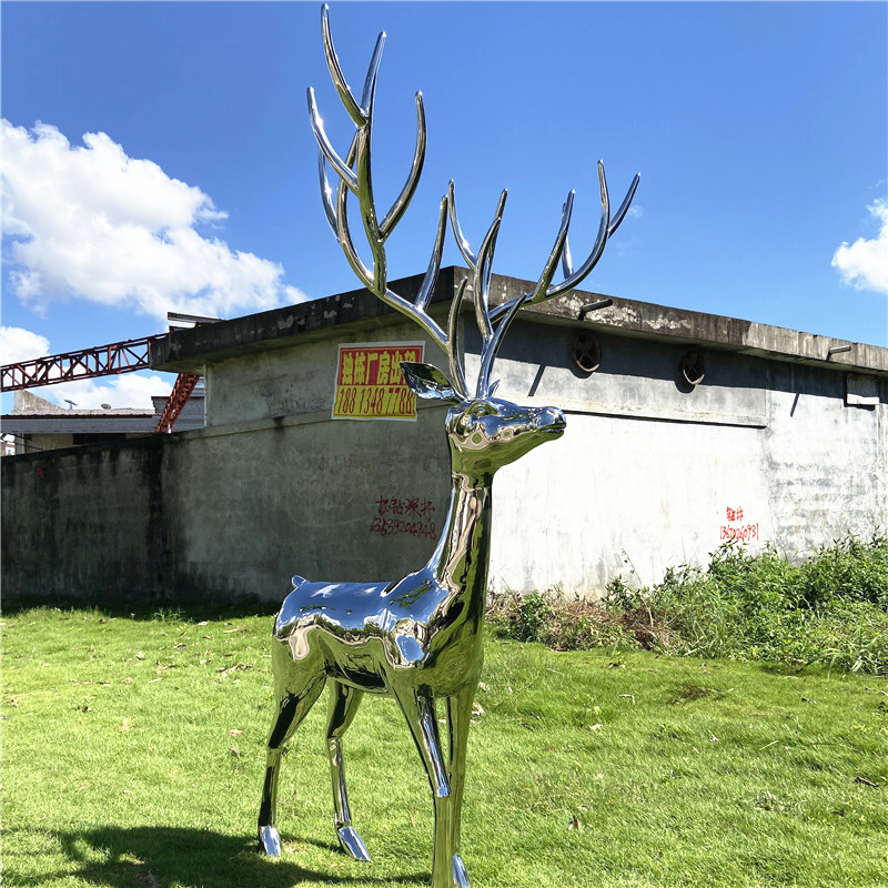 不锈钢雕塑鹿园林创意景观镜面几何铁艺摆件