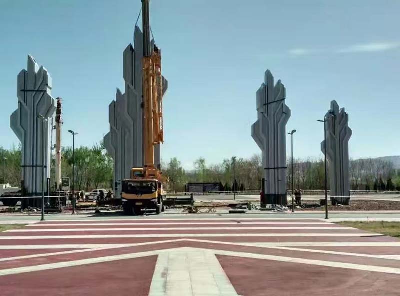 不锈钢大型精神堡垒户外异形景观广场雕塑定制案例